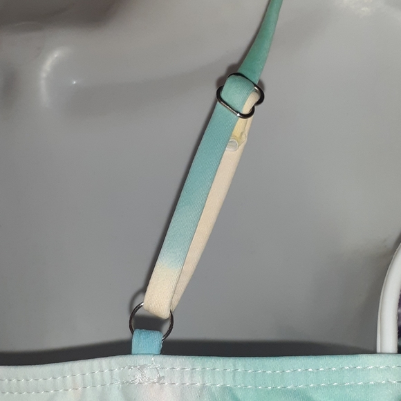 🆕💞 SALE 🛍️ 1 PIECE Tye Dye Bathing Suit - Picture 6 of 6